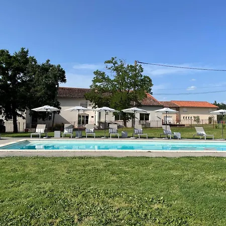 Les Cerisiers Binel A Ronsac