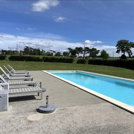 Les Cerisiers Binel A Ronsac *